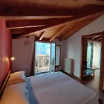 Mansarda Luce Di Apartmán Lierna