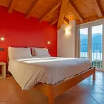 Mansarda Luce Di Apartmán Lierna
