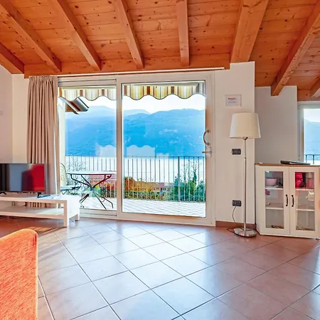 Apartamento Mansarda Luce Di