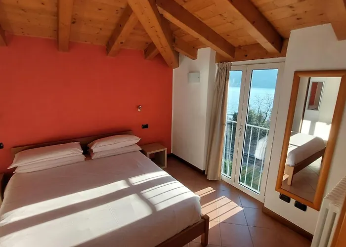 Mansarda Luce Di Appartement *
